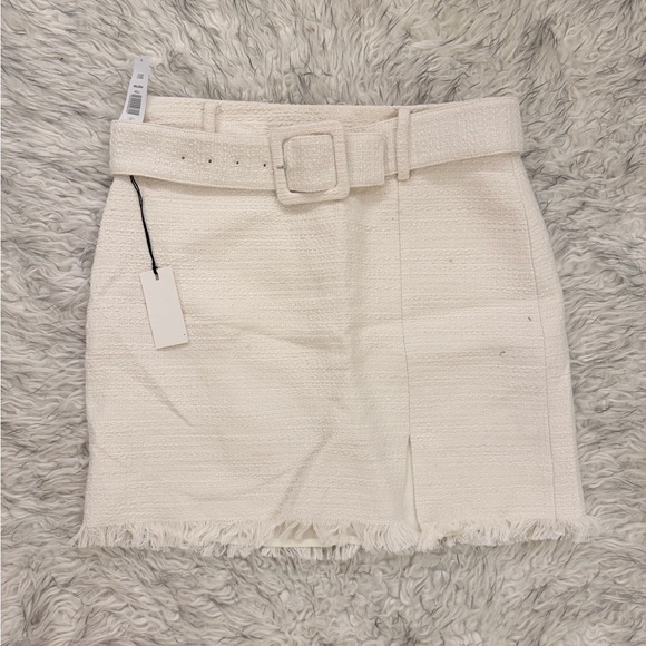 Babaton Dresses & Skirts - Babaton ‘Pristina’ Twill Skirt - Giselle (Ivory)